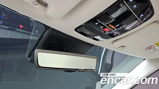 Hyundai Santafe Santa Fe (MX5) Бензин 2.5T 4WD — Фото автомобиля 17