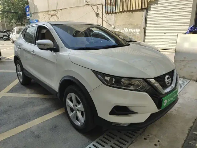 Nissan Qashqai — Фото автомобиля 3