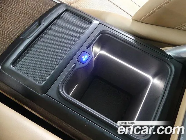 Land Rover Range Rover — Фото автомобиля 16