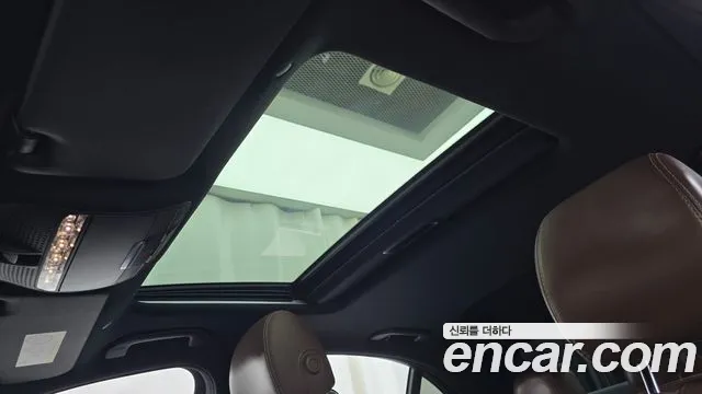 Mercedes-Benz E-Class — Фото автомобиля 22
