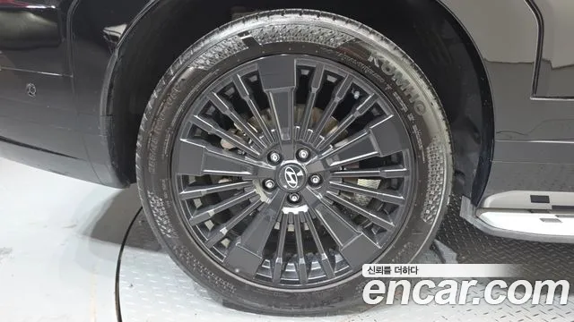 Hyundai Santa Fe MX5 — Фото автомобиля 5