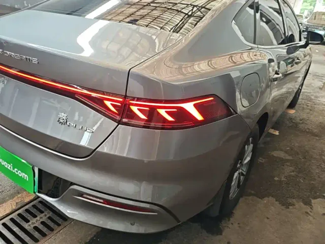 BYD Qin PLUS — Фото автомобиля 7
