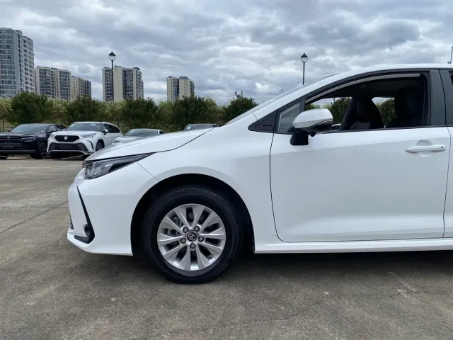 Toyota Corolla — Фото автомобиля 19