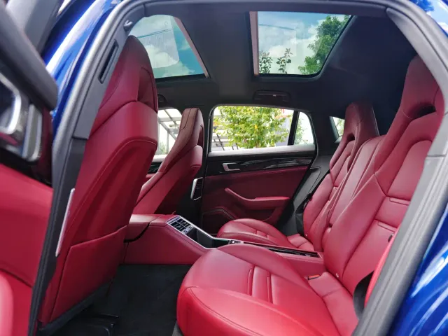 Porsche Panamera — Фото автомобиля 9