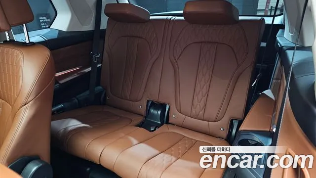 BMW X7 G07 — Фото автомобиля 19