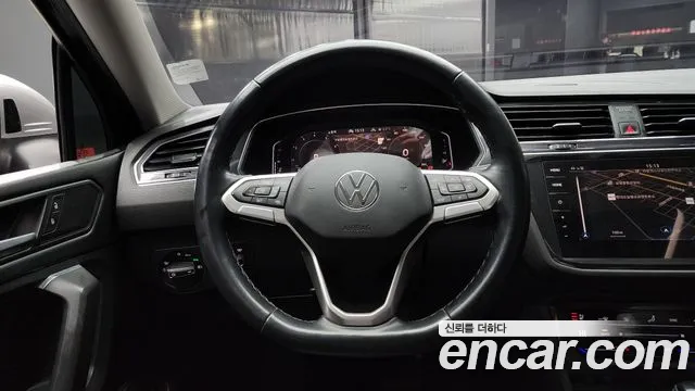 Volkswagen Tiguan — Фото автомобиля 13