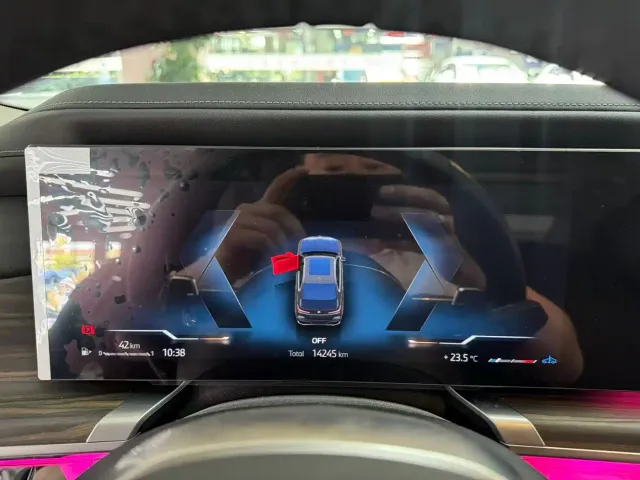 BMW 7 Series — Фото автомобиля 3