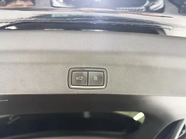 Li Auto L7 — Фото автомобиля 25