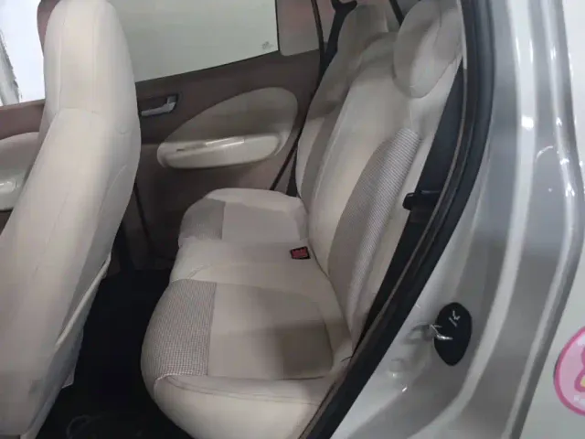 Wuling Hongguang Mini EV — Фото автомобиля 16