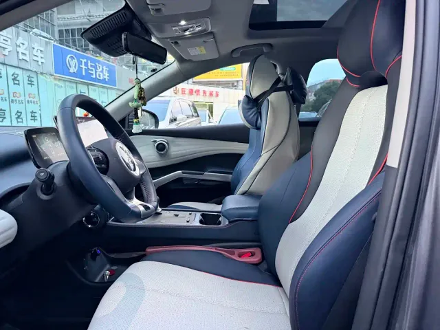 BYD Yuan PLUS — Фото автомобиля 9