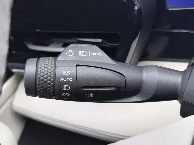 Geely Xingyue L — Фото автомобиля 21
