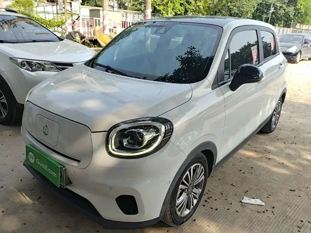 Фотография автомобиля — Leapmotor T03
