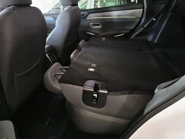 BYD Song L DM-i — Фото автомобиля 16