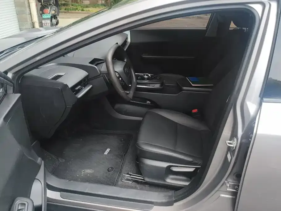 Toyota Toyota bZ3 2023 517km Elite PRO — Фото автомобиля 9
