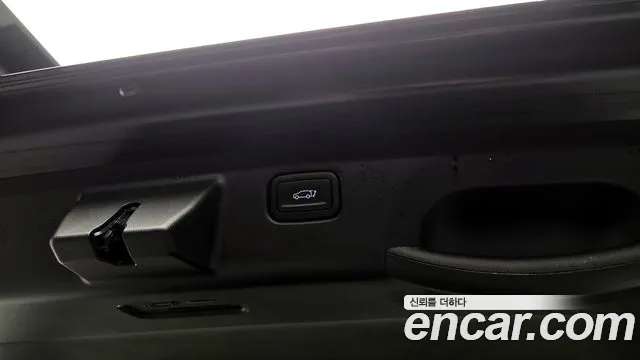 Hyundai Kona Kona (SX2) Бензин 1.6 Turbo 4WD — Фото автомобиля 20