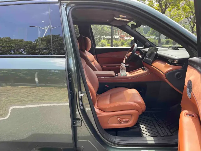 GAC Trumpchi Xiangwang S7 — Фото автомобиля 10