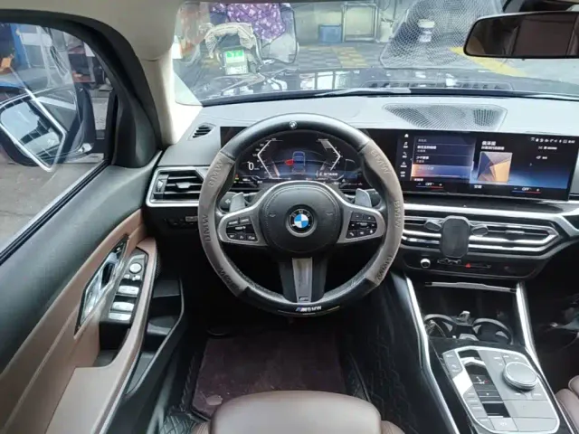 BMW 3 Series — Фото автомобиля 10