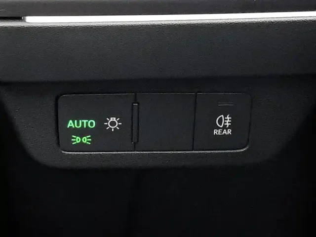 Audi Audi Q4 e-tron 2024 40 e-tron Creation Edition — Фото автомобиля 21