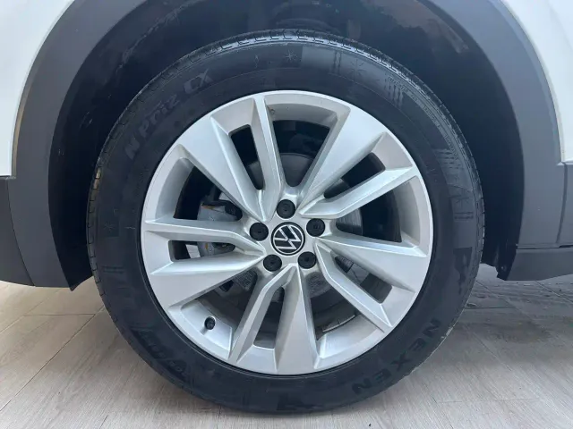 Volkswagen T-Cross — Фото автомобиля 17