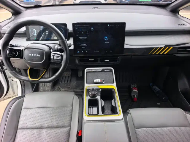 GAC Aion Y — Фото автомобиля 10