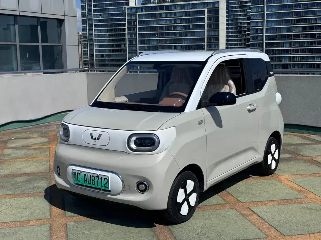 Фотография автомобиля — Wuling Hongguang Mini EV