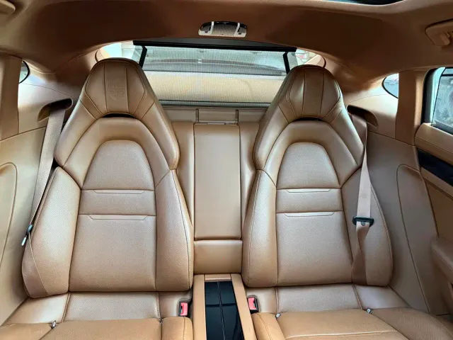 Porsche Panamera — Фото автомобиля 13