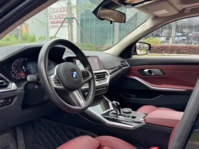 BMW 3 Series — Фото автомобиля 8