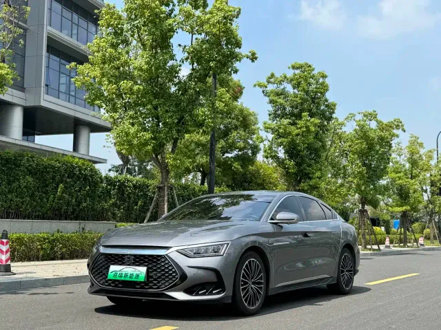 Фотография автомобиля — BYD Han