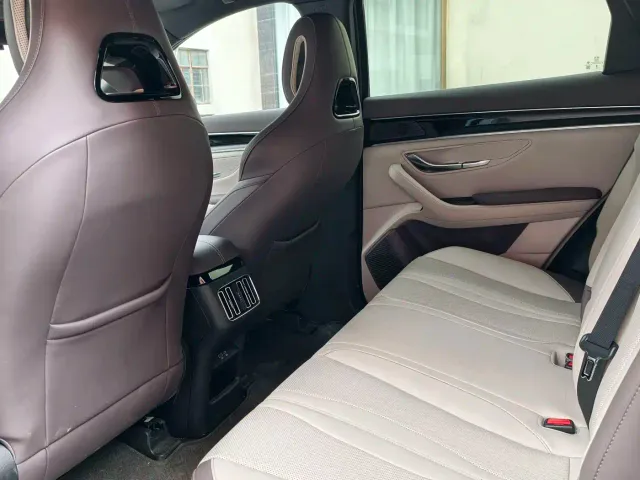 BYD Song PLUS — Фото автомобиля 5