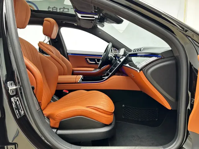 Mercedes-Benz S-Class — Фото автомобиля 23