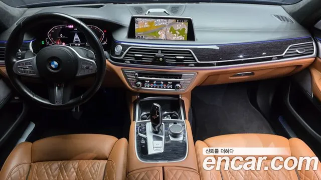 BMW 7-Series — Фото автомобиля 5