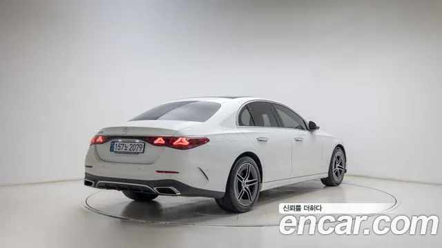 Mercedes-Benz E-Class W214 — Фото автомобиля 2