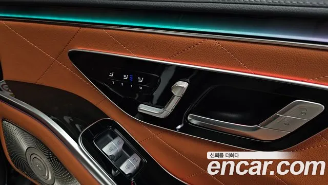 Mercedes-Benz S-Class — Фото автомобиля 19