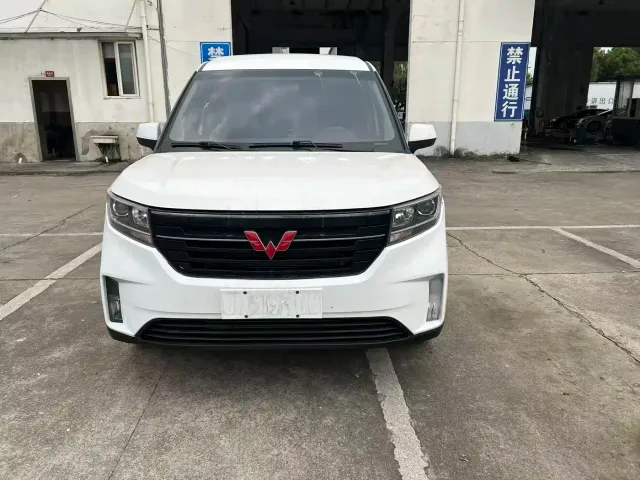 Wuling Zhengcheng — Фото автомобиля 2