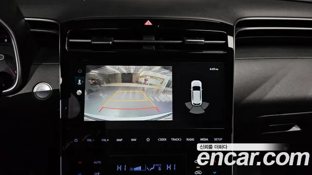 Hyundai Tucson Tucson (NX4) Дизель 2.0 4WD — Фото автомобиля 16