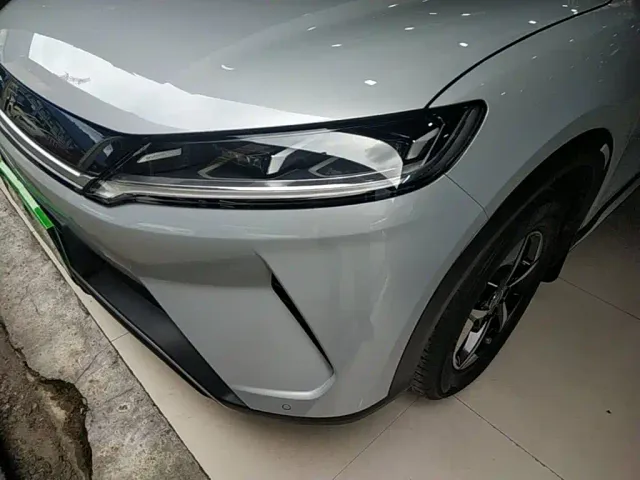 BYD Yuan UP — Фото автомобиля 23