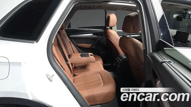 Audi Q5 40 TDI quattro — Фото автомобиля 12