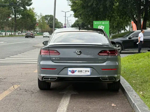 Volkswagen CC — Фото автомобиля 5