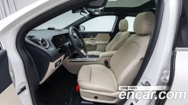 Mercedes-Benz EQA H243 — Фото автомобиля 14