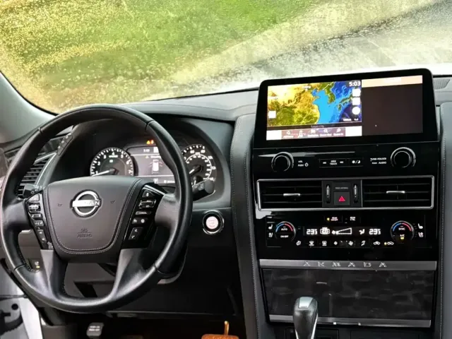 Nissan Patrol — Фото автомобиля 4
