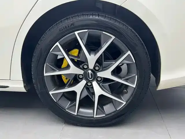 GAC Trumpchi Emkoo — Фото автомобиля 19