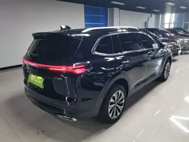Buick Envision Plus — Фото автомобиля 6