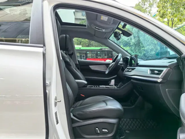 Chery Tiggo 8 2021 Kunpeng Edition 290TGDI Auto Wind Chasing+ — Фото автомобиля 18