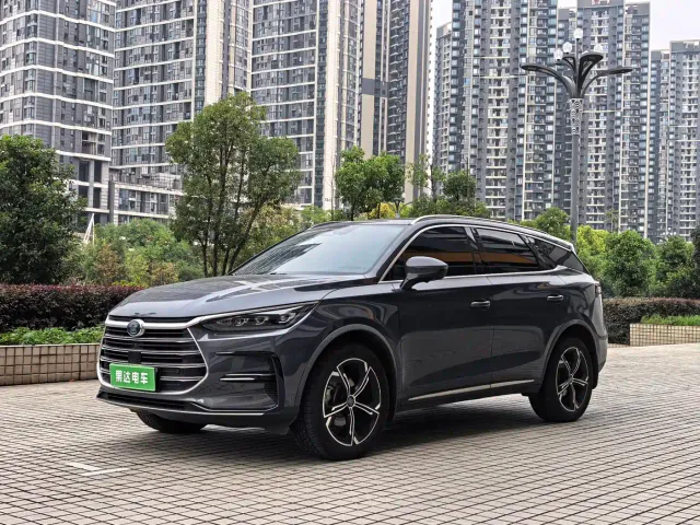 Фотография автомобиля — BYD Tang