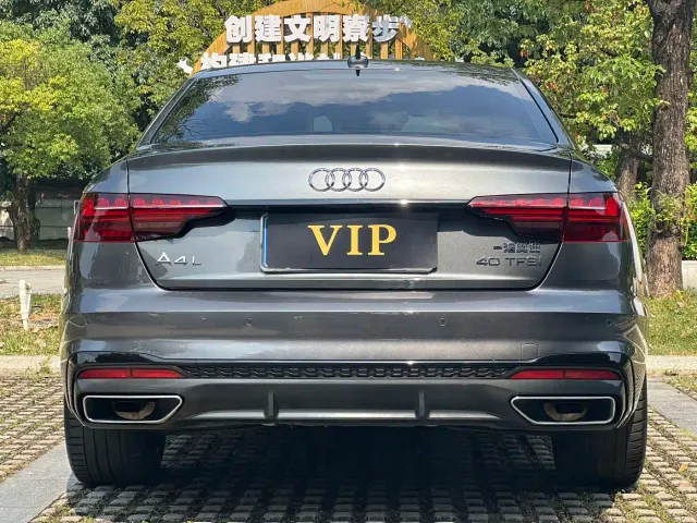 Audi A4L — Фото автомобиля 15