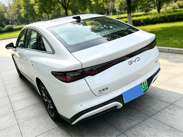 BYD Seal 06 — Фото автомобиля 11