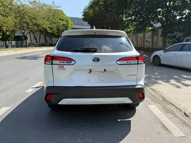 Toyota Corolla Cross — Фото автомобиля 5