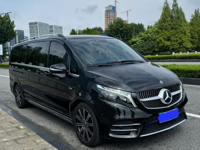 Mercedes-Benz V-Class — Фото автомобиля 3