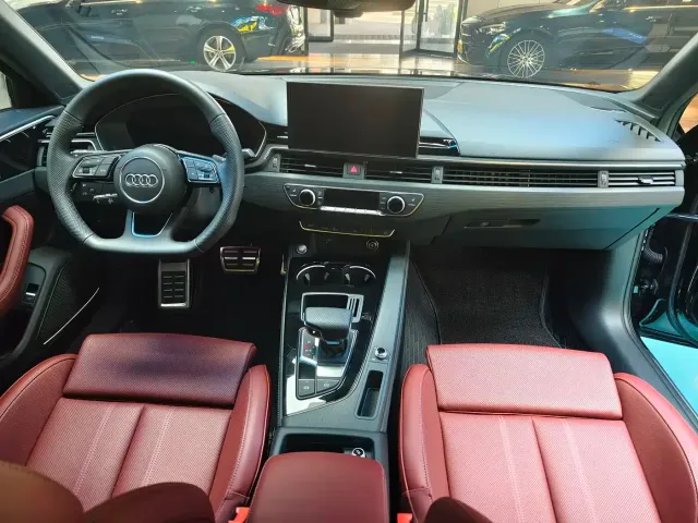 Audi A4L — Фото автомобиля 5