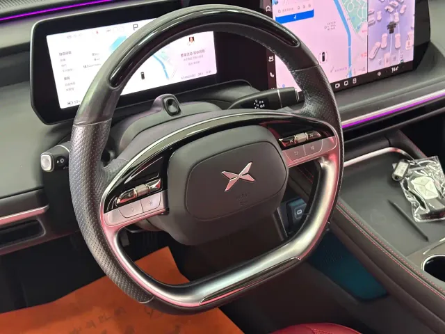 Xpeng P7 — Фото автомобиля 19